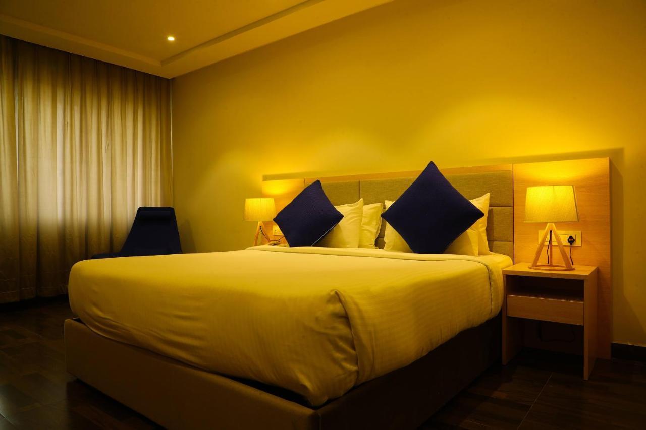 ויסאקפאטנם Bay View Hotel Vizag מראה חיצוני תמונה