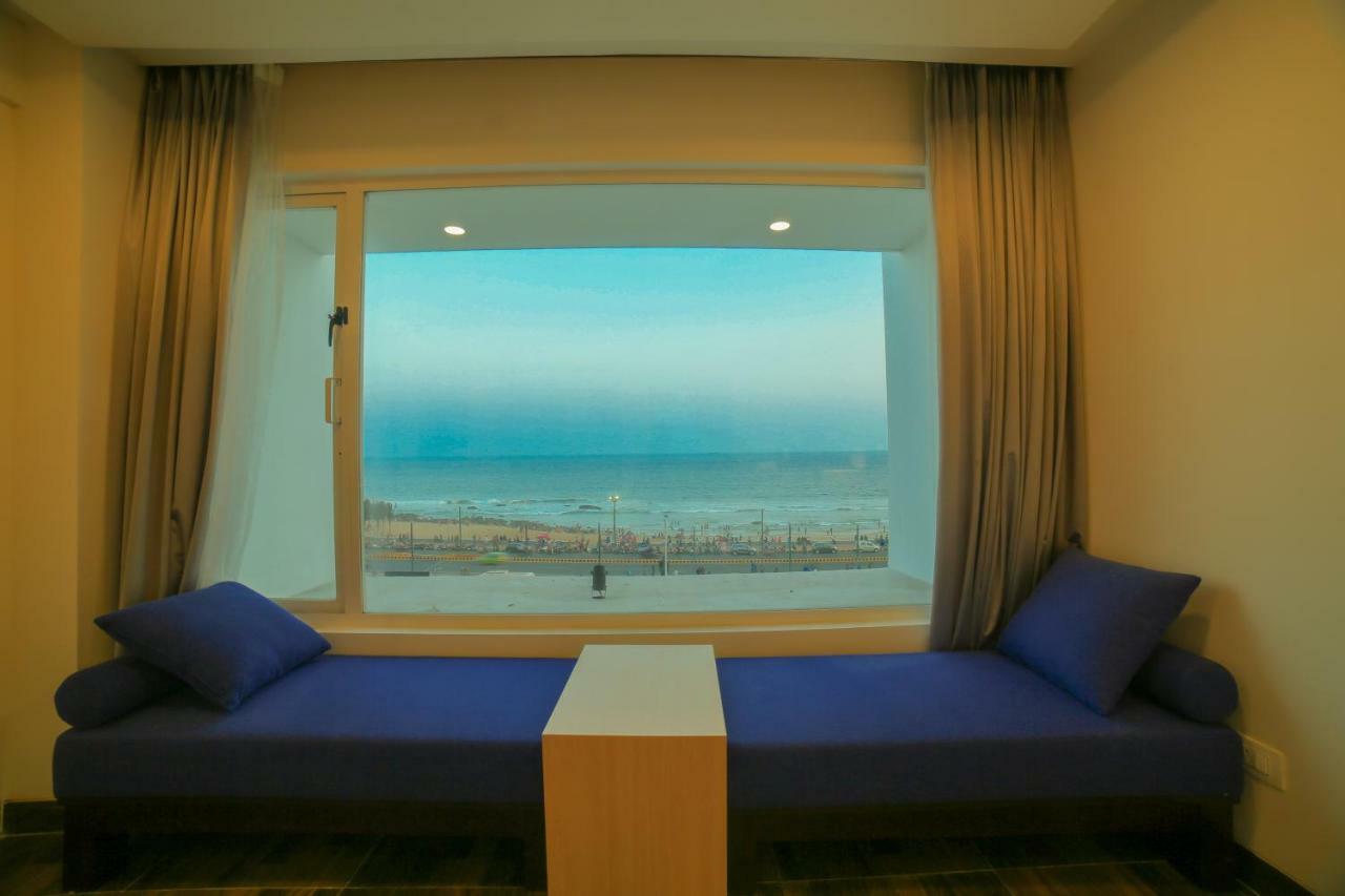 ויסאקפאטנם Bay View Hotel Vizag מראה חיצוני תמונה