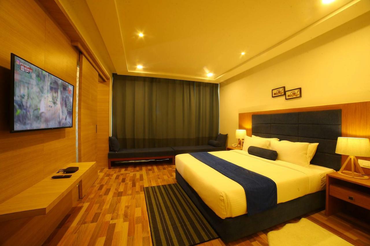 ויסאקפאטנם Bay View Hotel Vizag מראה חיצוני תמונה