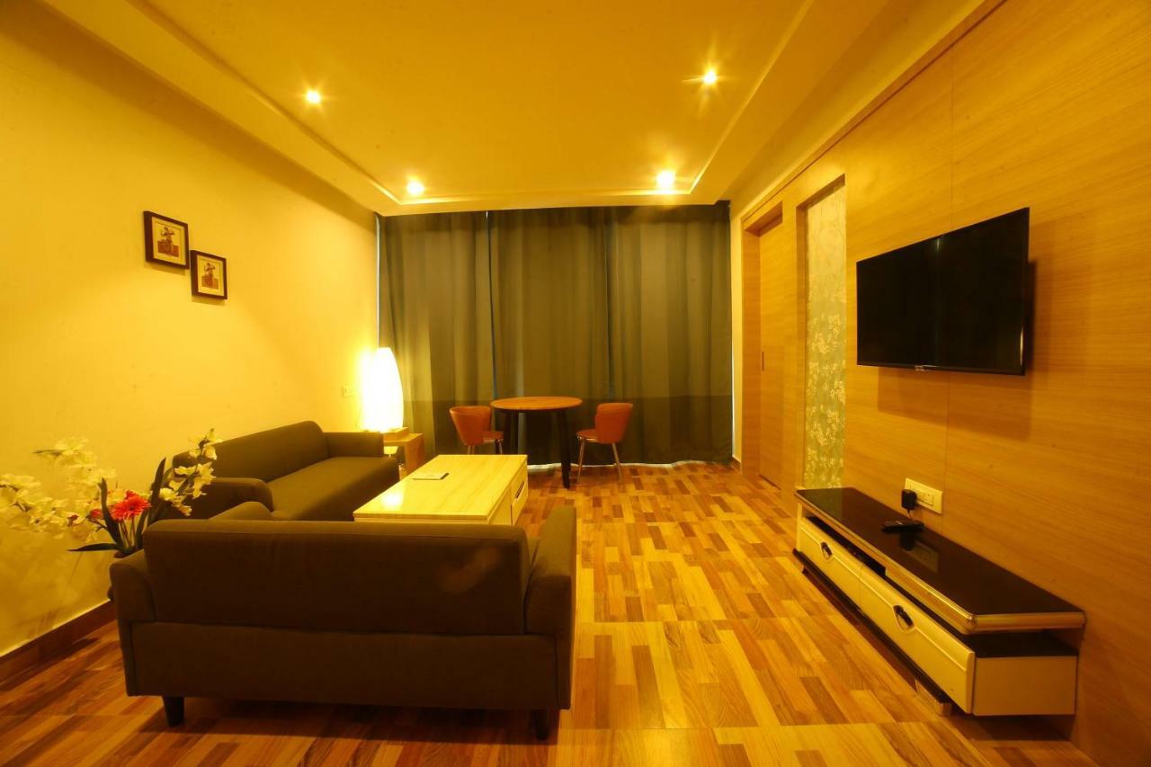 ויסאקפאטנם Bay View Hotel Vizag מראה חיצוני תמונה